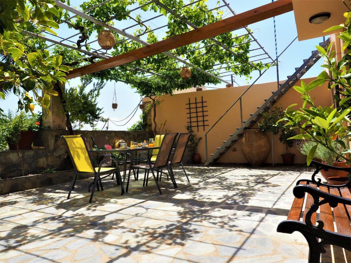 Traditional Cretan Villa *