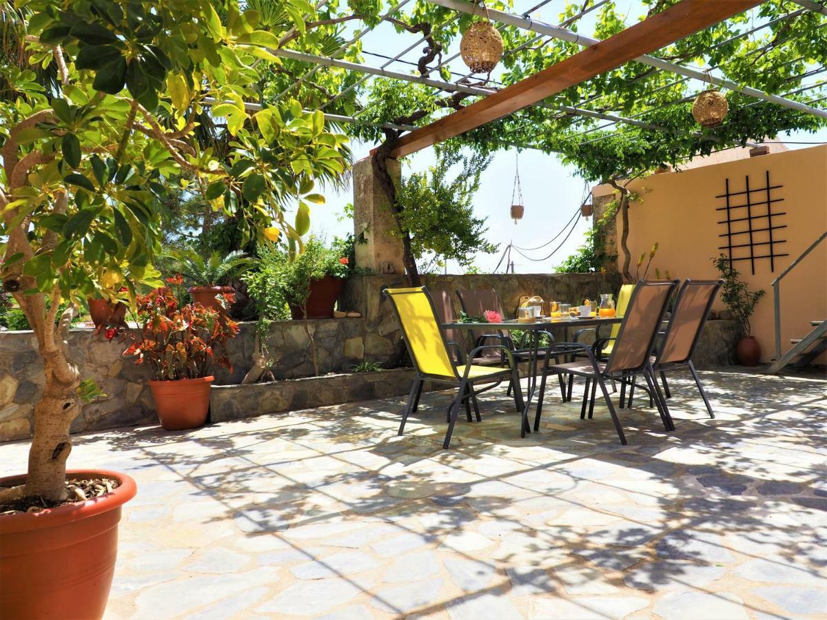 Villa Traditional Cretan *