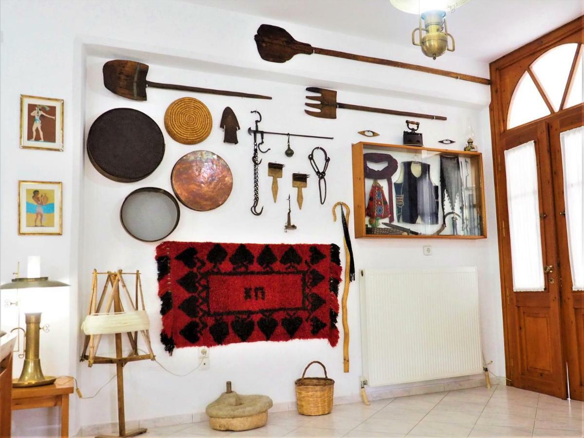 Traditional Cretan Rodhopos