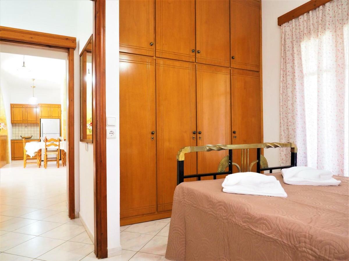 Traditional Cretan Villa Rodhopos