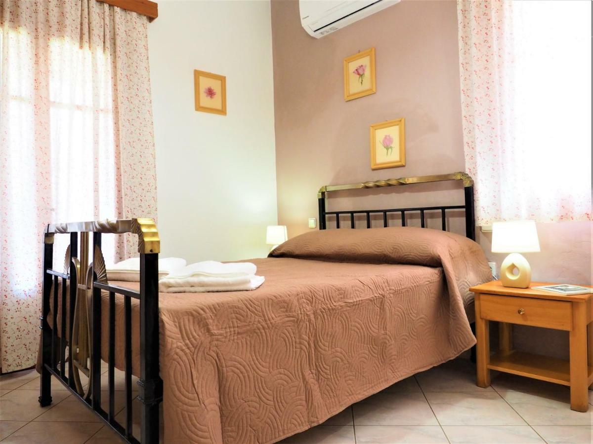 Traditional Cretan Villa Rodhopos